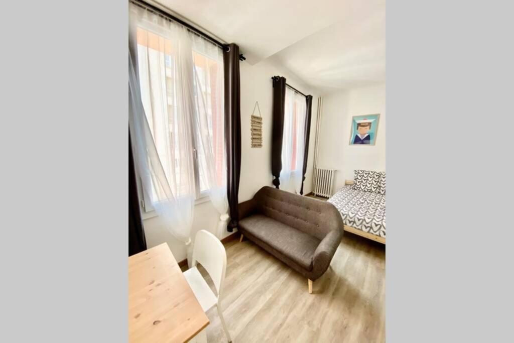 Studio cosy - Proche Gare&Centre ville Toulon Extérieur photo